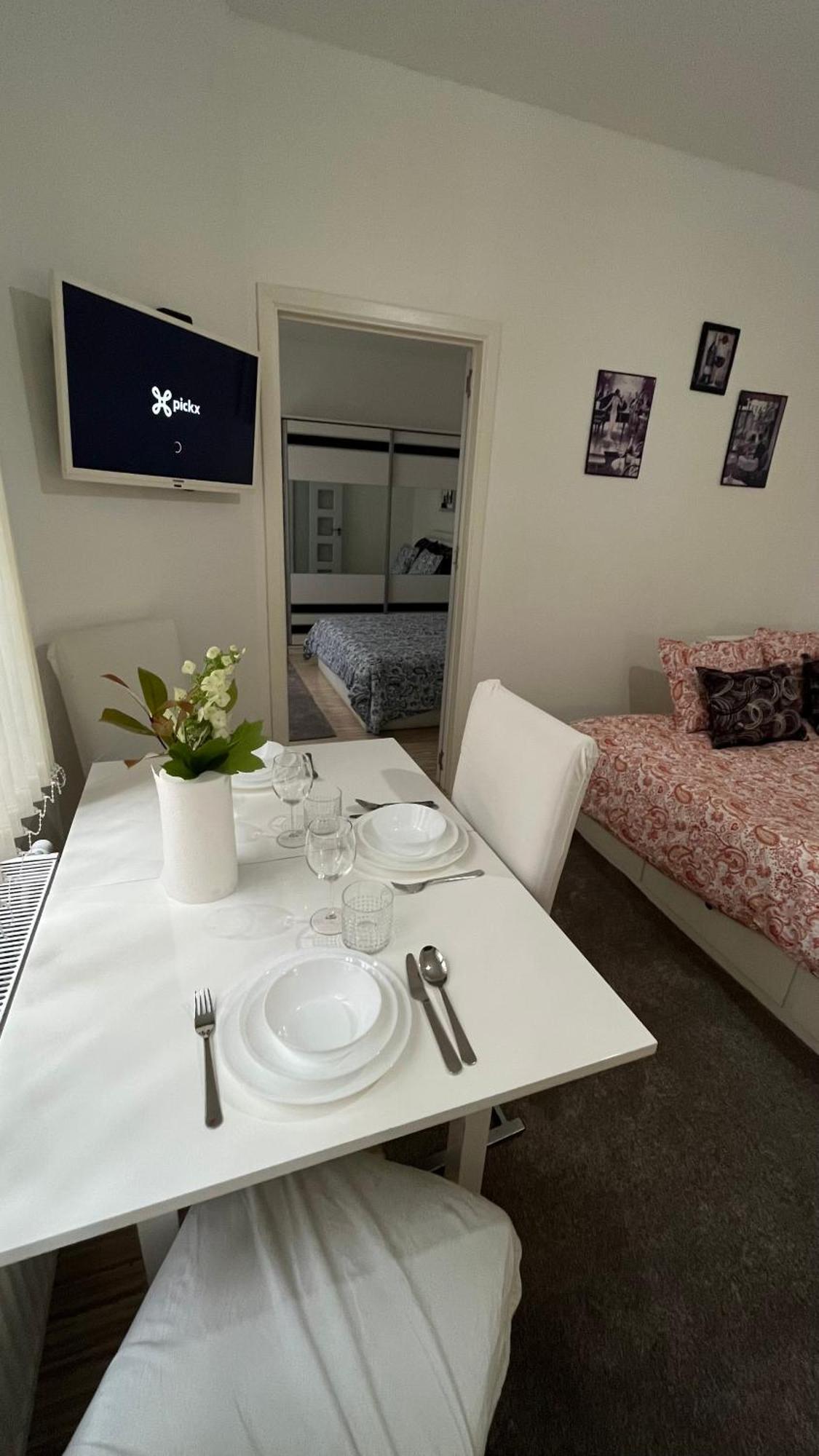 Two Bedroom Flat - Hyper Center 브뤼셀 외부 사진