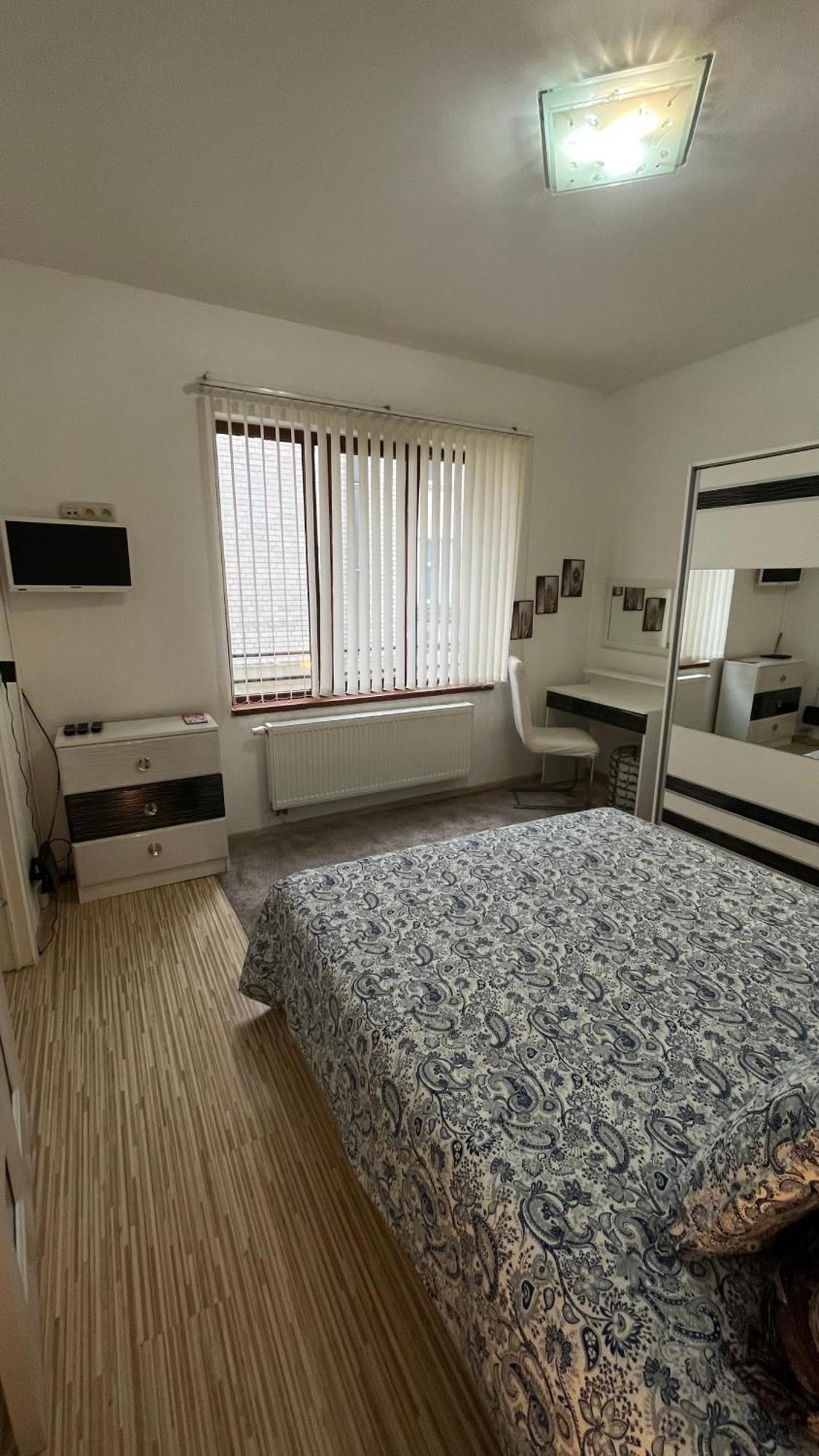 Two Bedroom Flat - Hyper Center 브뤼셀 외부 사진